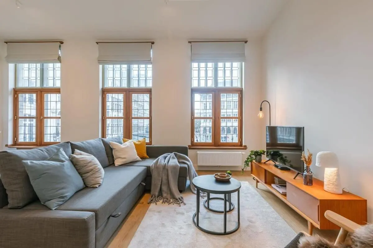 Huswell - Modern Apartment Located At Historical Main Square Antwerpen
