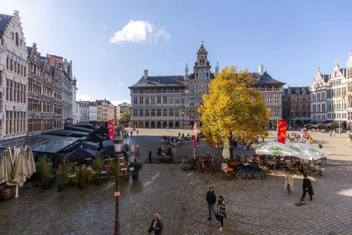 Huswell - Modern Apartment Located At Historical Main Square Antwerpen